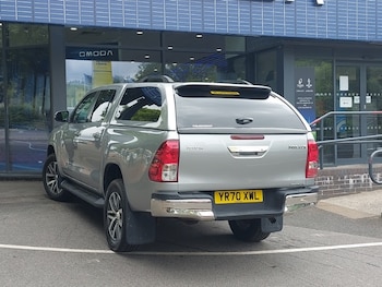 Used Toyota Hilux 2020 for sale - 79298576: Photo