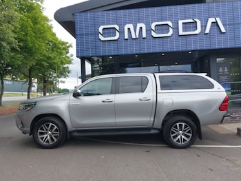 Used Toyota Hilux 2020 for sale - 79298576: Photo