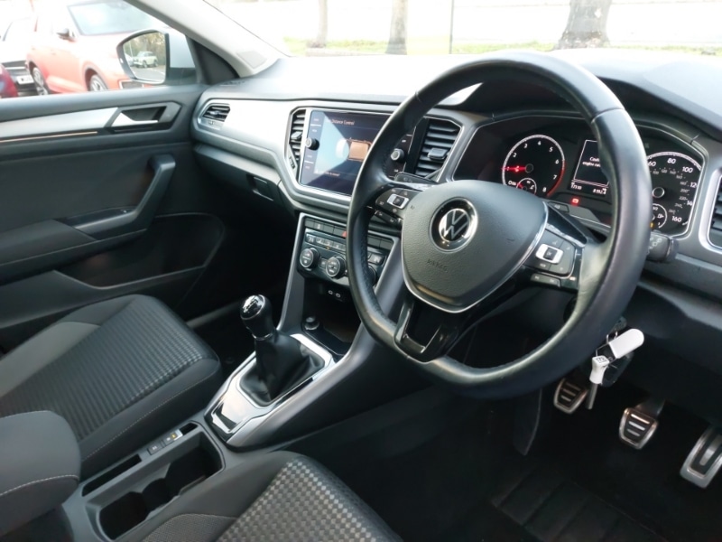 Used Volkswagen T-Roc 2021 for sale - 76779892: Photo 12