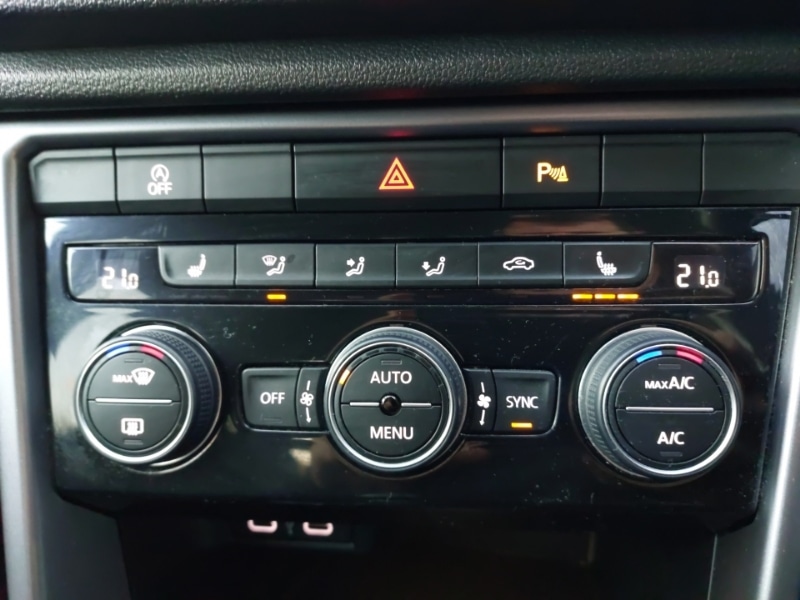 Used Volkswagen T-Roc 2021 for sale - 76779892: Photo 13