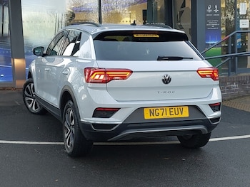 Used Volkswagen T-Roc 2021 for sale - 76779892: Photo