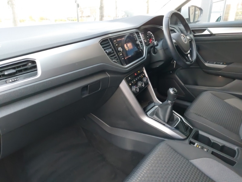 Used Volkswagen T-Roc 2021 for sale - 76779892: Photo 5