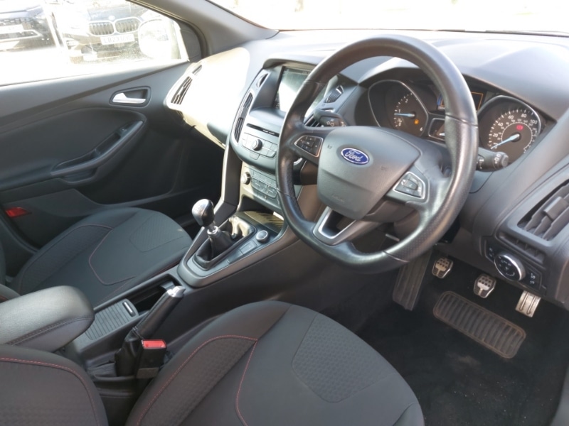 Used Ford Focus 2017 for sale - 77999844: Photo 12