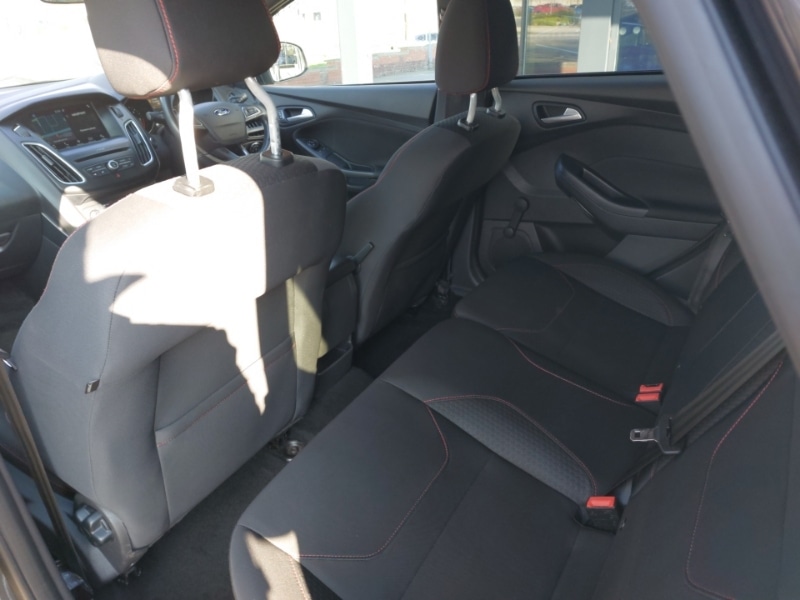 Used Ford Focus 2017 for sale - 77999844: Photo 6