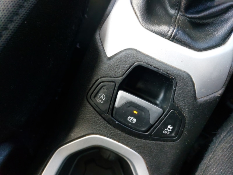 Used Jeep Renegade 2017 for sale - 76083351: Photo 18