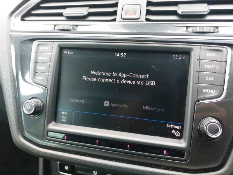 Used Volkswagen Tiguan 2016 for sale - 76165900: Photo 14