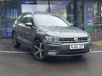 Volkswagen - Tiguan