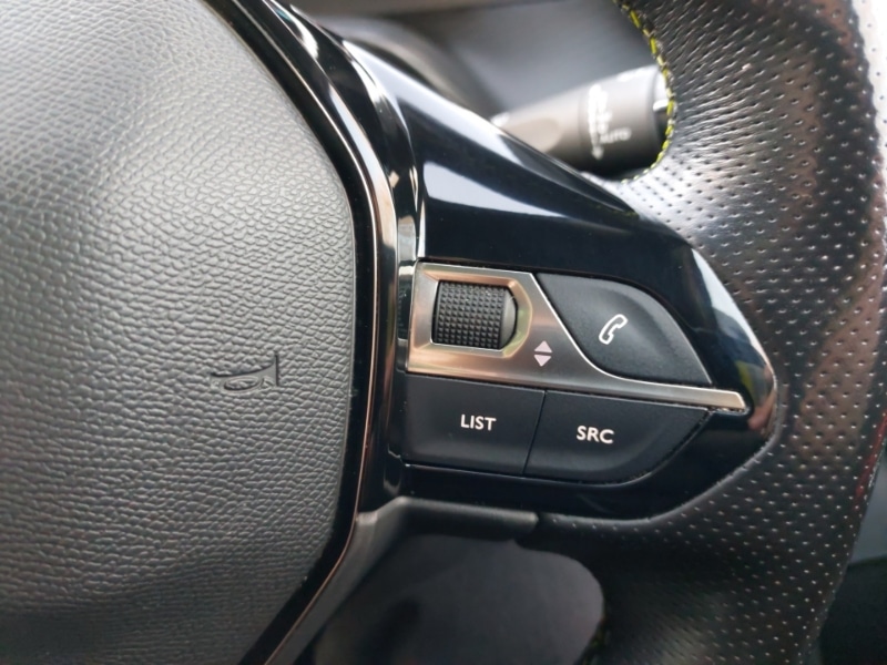 Used Peugeot 2008 2020 for sale - 76920429: Photo 14