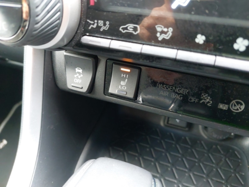 Used Toyota RAV4 2022 for sale - 76629352: Photo 14