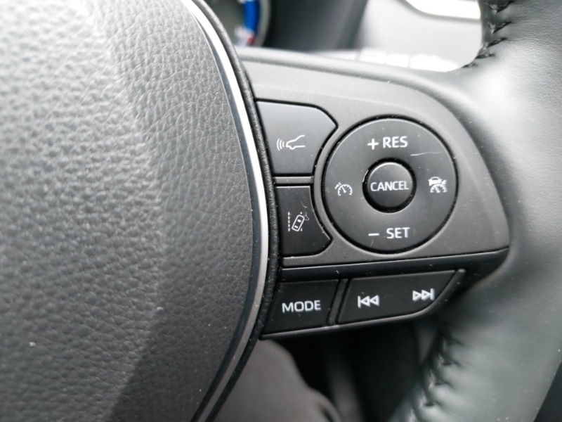 Used Toyota RAV4 2022 for sale - 76629352: Photo 16