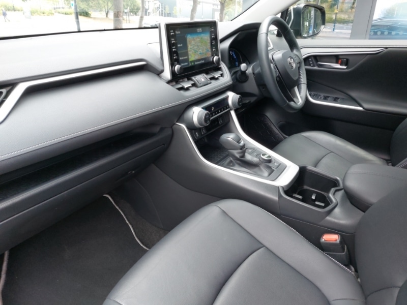 Used Toyota RAV4 2022 for sale - 76629352: Photo 5