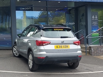 Used SEAT Arona 2018 for sale - 78924600: Photo