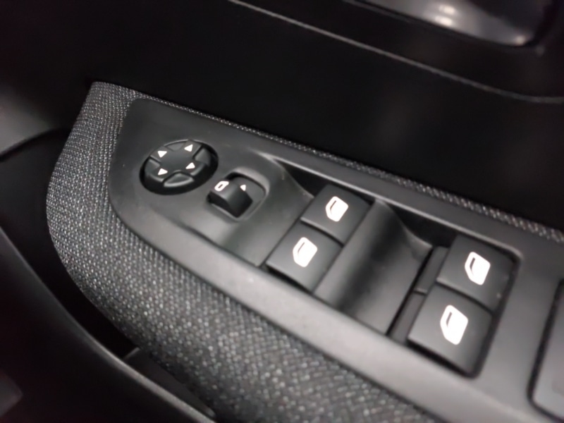 Used Peugeot 208 2025 for sale - 77419277: Photo 18