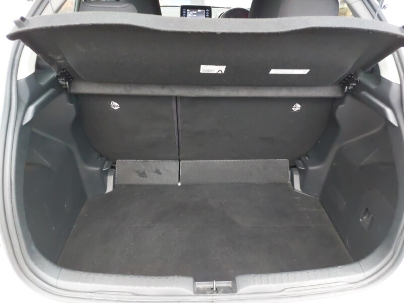 Used Toyota Yaris 2021 for sale - 77495273: Photo 8