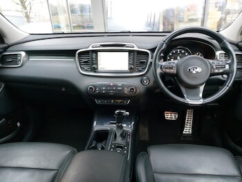 Used Kia Sorento 2018 for sale - 77495293: Photo