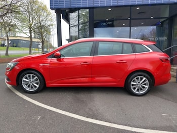 Used Renault Megane 2017 for sale - 78283749: Photo