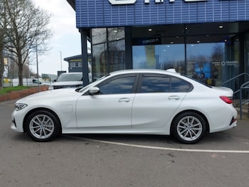 Used BMW 3 Series 2020 for sale - 77891891: Photo