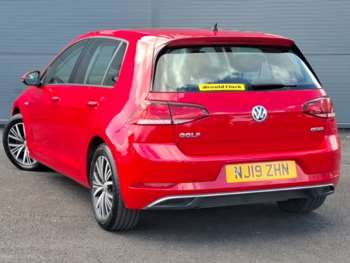 Used Volkswagen Golf 2019 for sale - 75093640: Photo