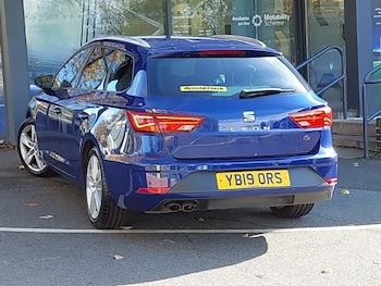 Used SEAT Leon 2019 for sale - 76427641: Photo