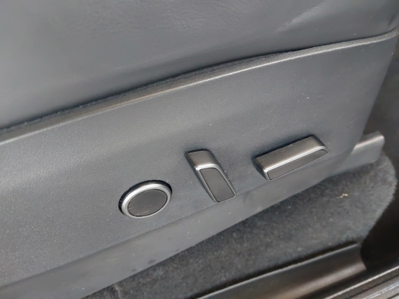 Used Tesla Model Y 2022 for sale - 77070243: Photo 14