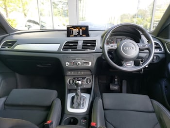 Used Audi Q3 2018 for sale - 79477359: Photo