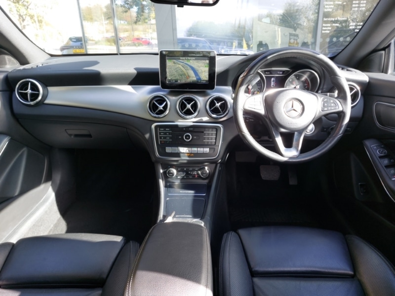 Used Mercedes-Benz CLA 2017 for sale - 76779878: Photo 2