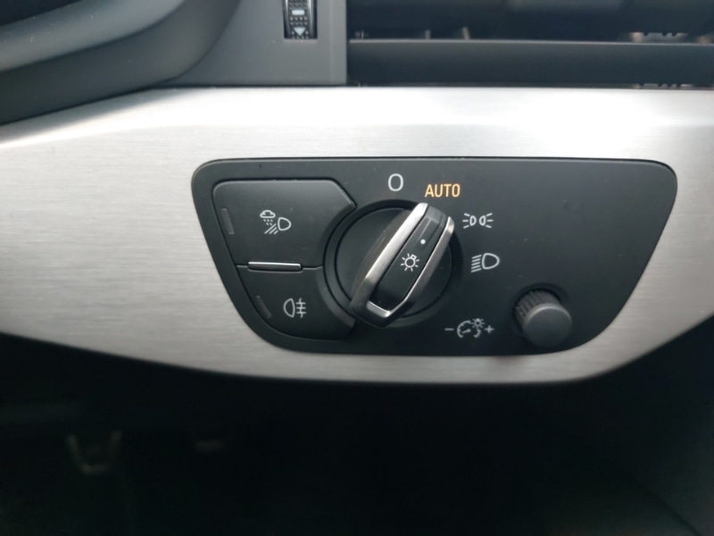 Used Audi A4 2019 for sale - 77202078: Photo 17