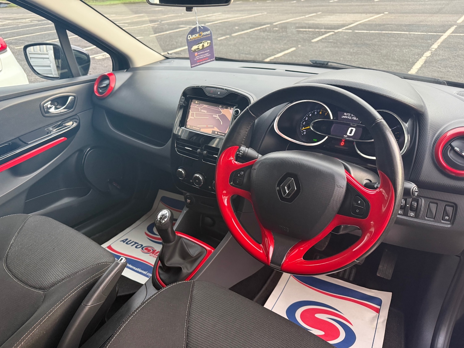 Used Renault Clio 2013 for sale - 76974657: Photo 11