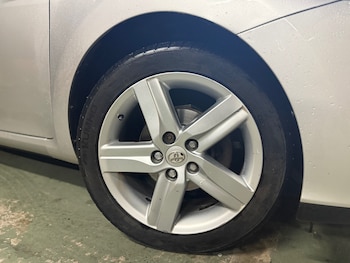 Used Toyota Auris 2010 for sale - 78568700: Photo