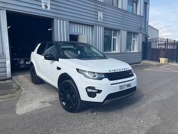 Used Land Rover Discovery Sport 2017 for sale - 79478537: Photo