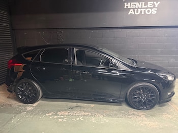 Used Ford Focus 2017 for sale - 78404002: Photo