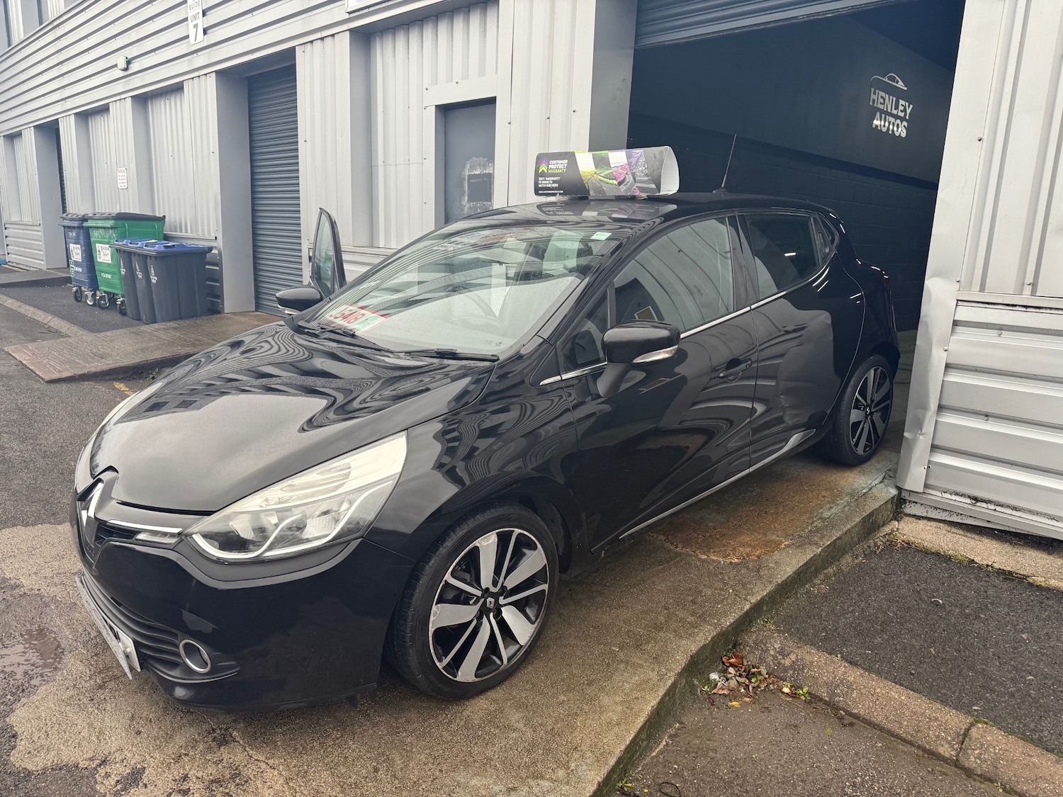 Used Renault Clio 2013 for sale - 76892234: Photo 18