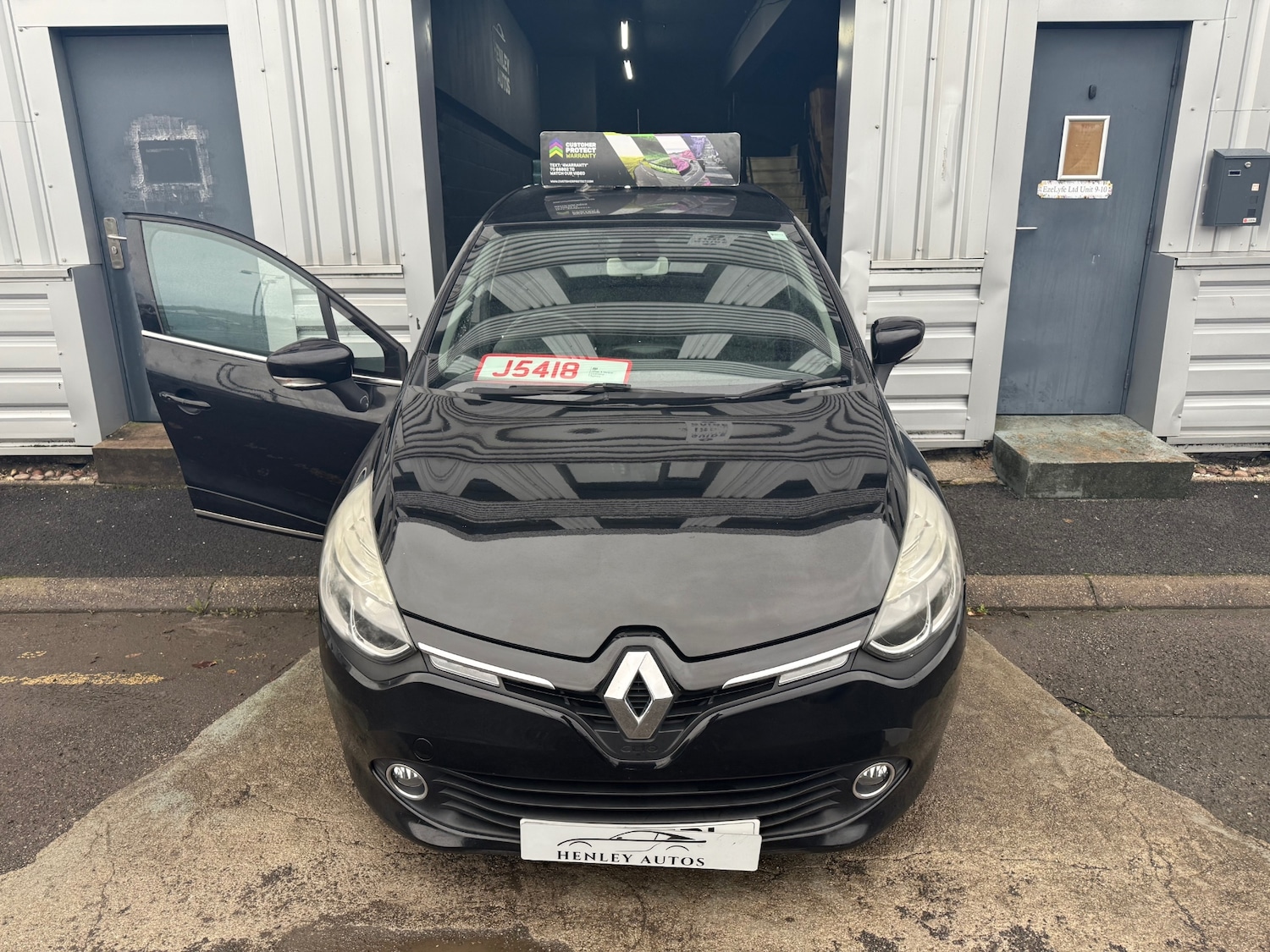 Used Renault Clio 2013 for sale - 76892234: Photo 19