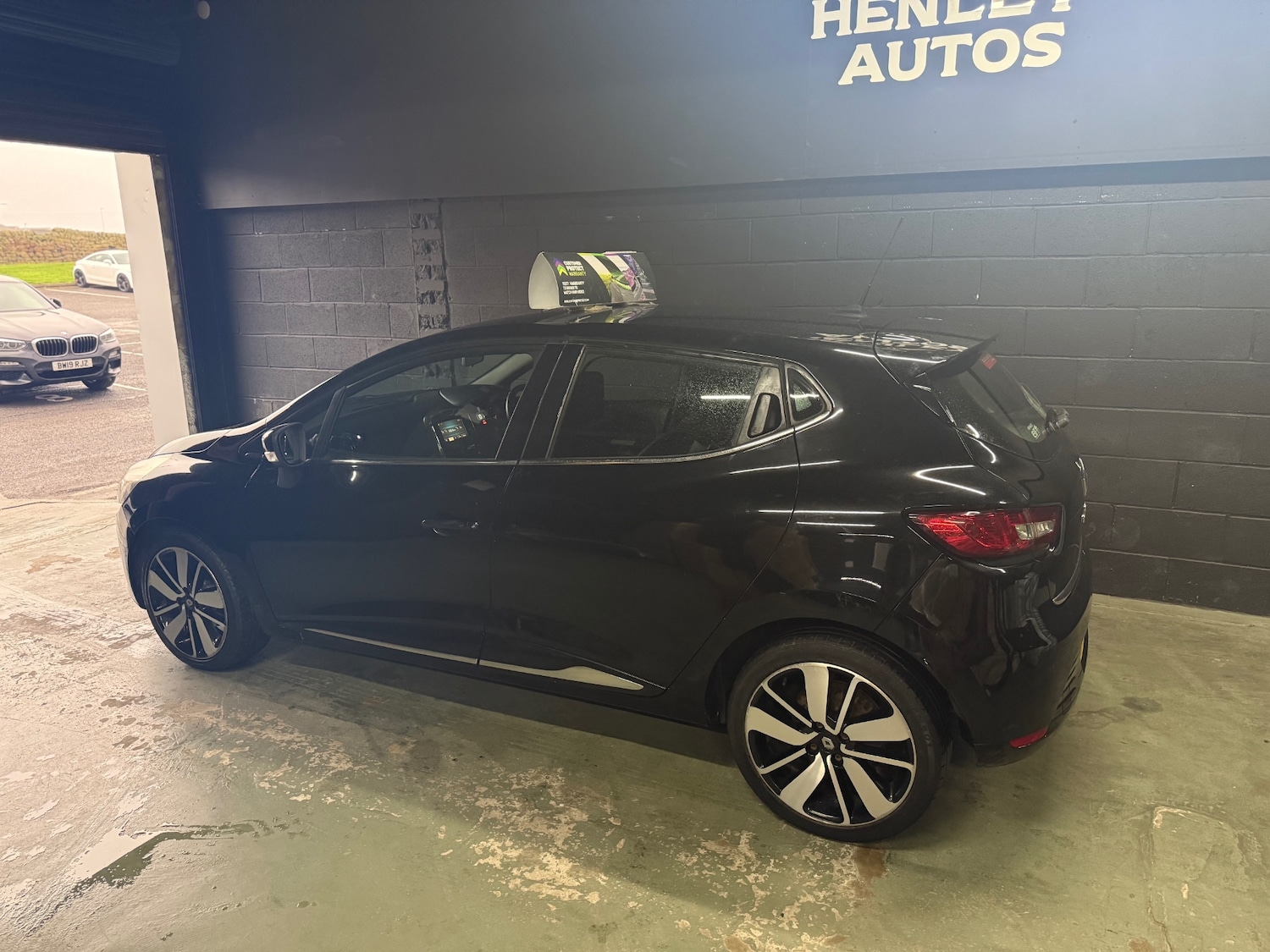 Used Renault Clio 2013 for sale - 76892234: Photo 6