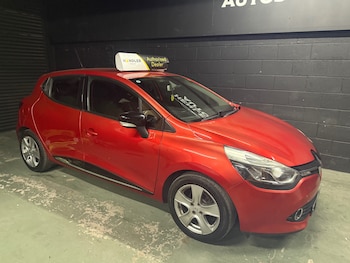 Used Renault Clio 2015 for sale - 78501845: Photo