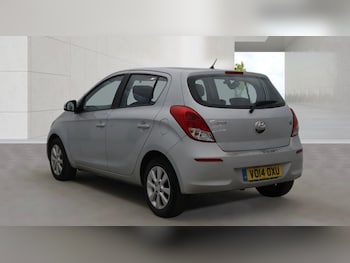 Used Hyundai i20 2014 for sale - 78409028: Photo