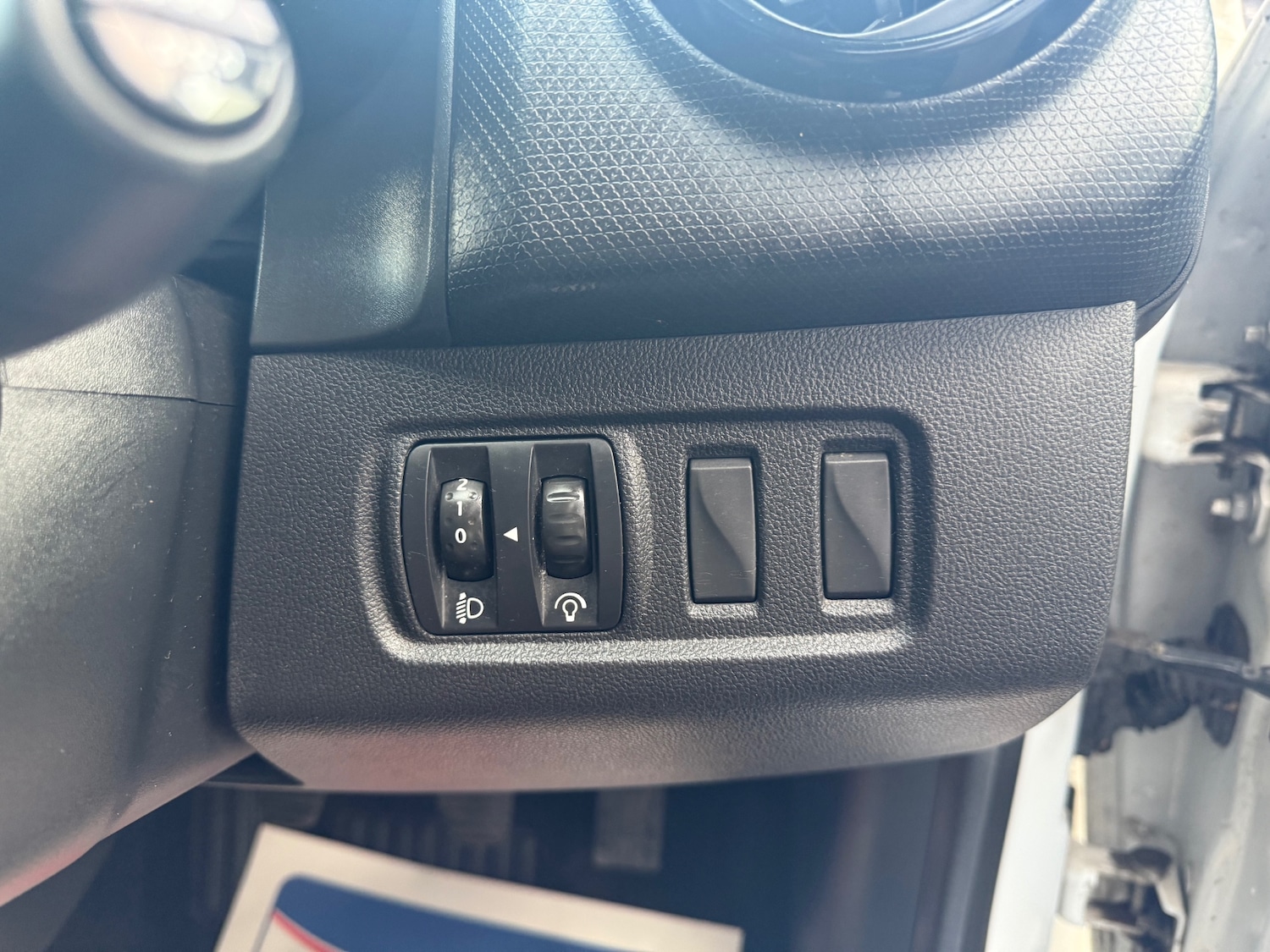 Used Renault Clio 2016 for sale - 76974619: Photo 16