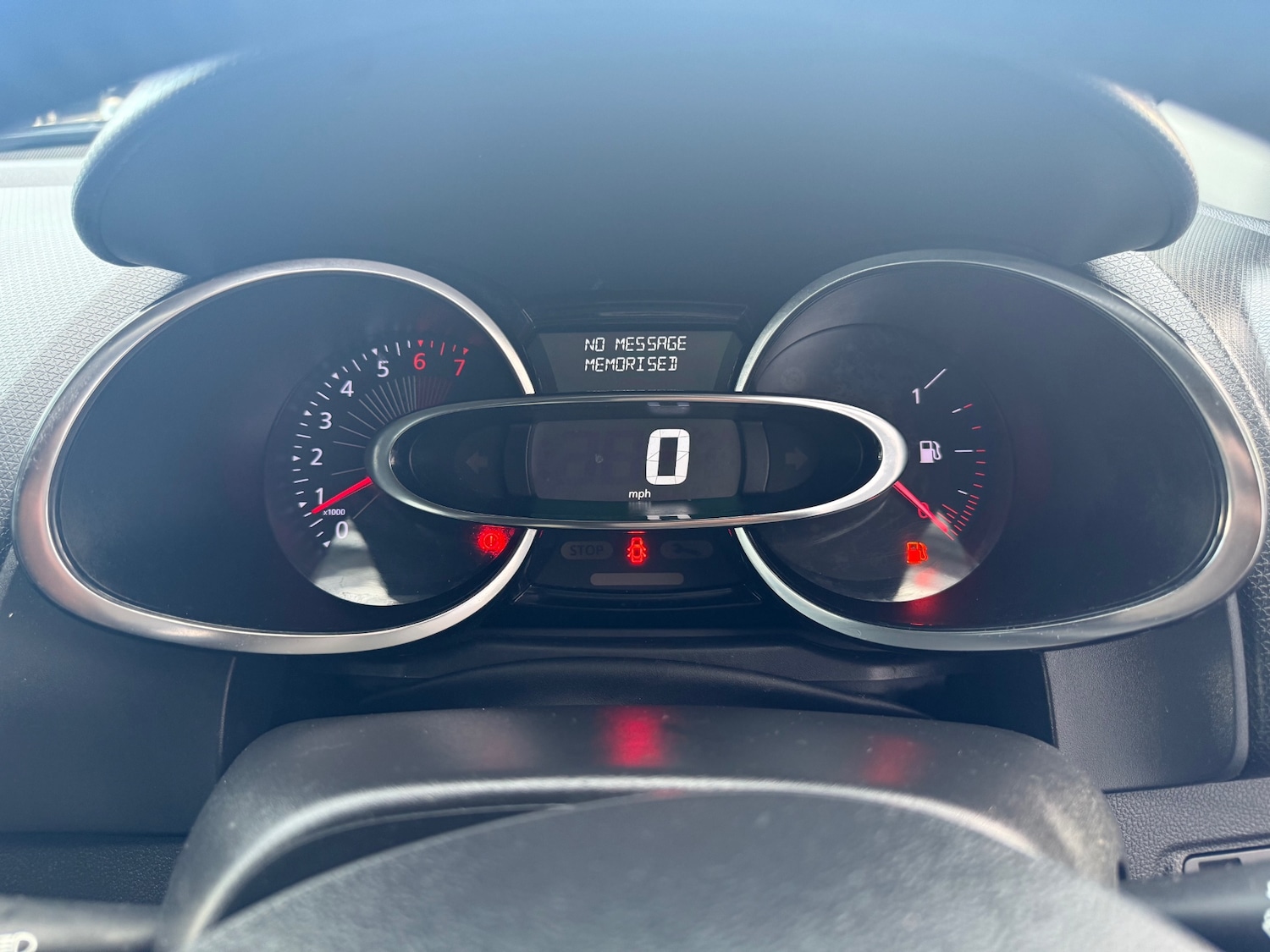 Used Renault Clio 2016 for sale - 76974619: Photo 17