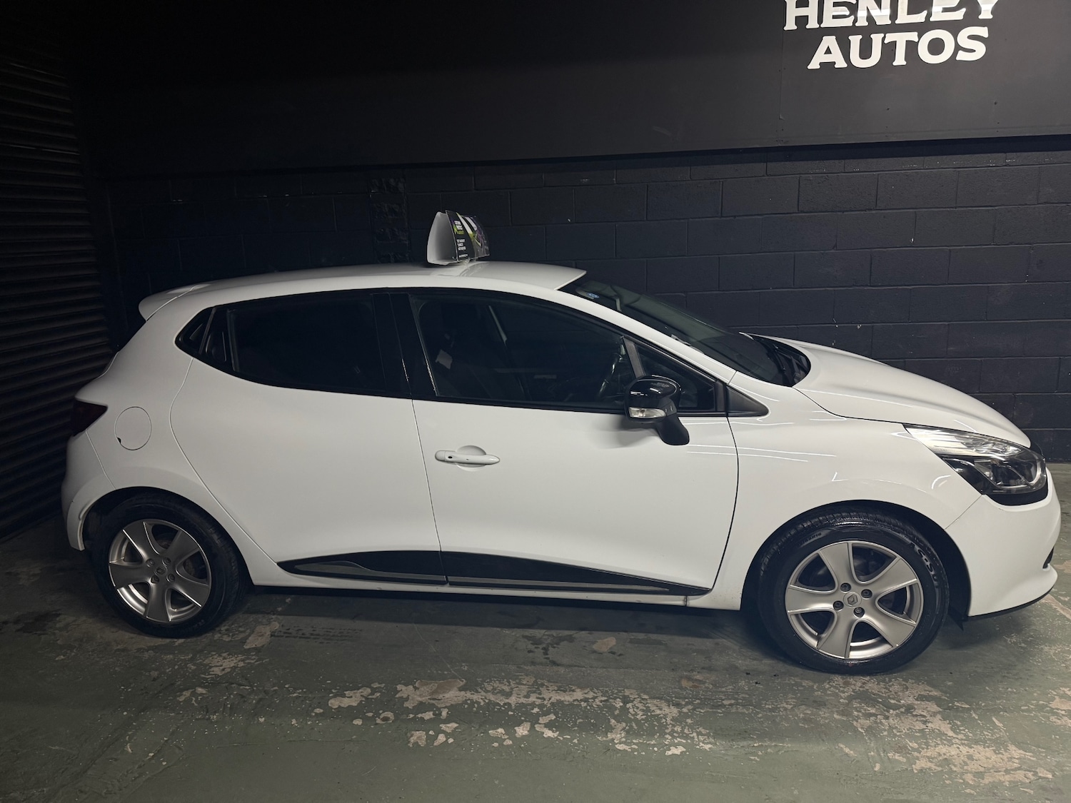 Used Renault Clio 2016 for sale - 76974619: Photo 4