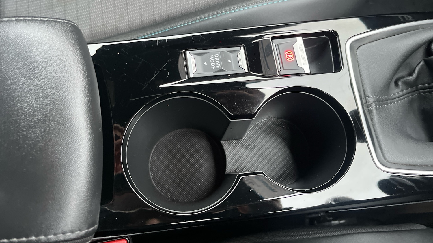 Used Peugeot 2008 2023 for sale - 76466002: Photo 27