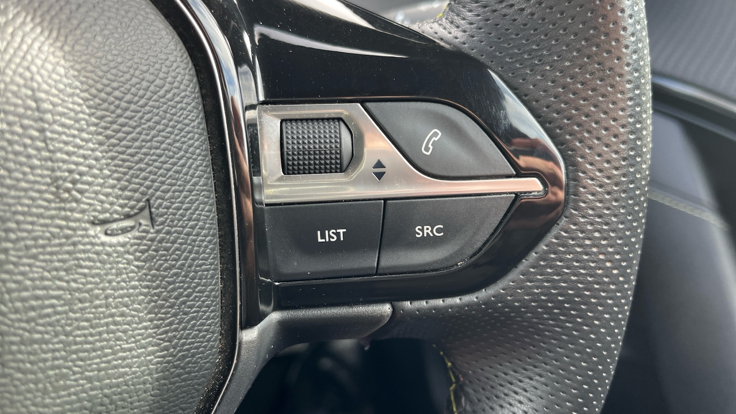 Used Peugeot 208 2020 for sale - 76305247: Photo 23