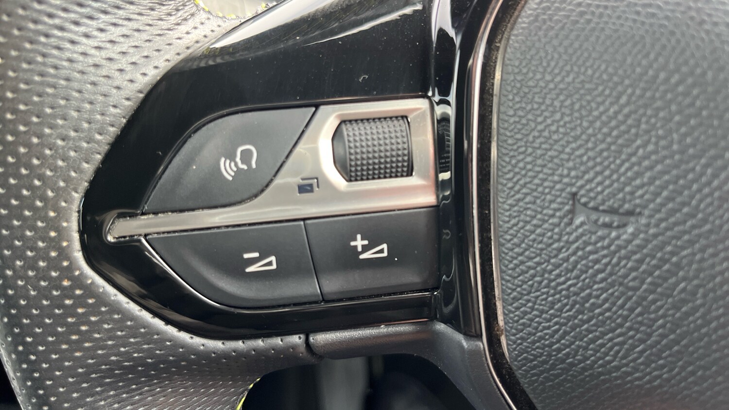 Used Peugeot 208 2020 for sale - 76305247: Photo 24