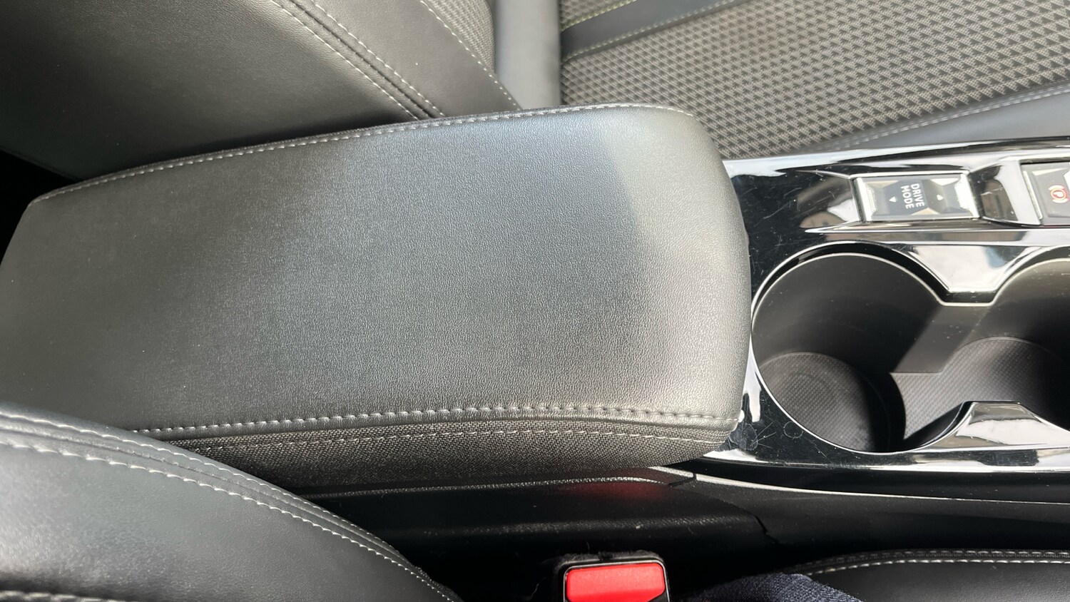 Used Peugeot 208 2020 for sale - 76305247: Photo 29