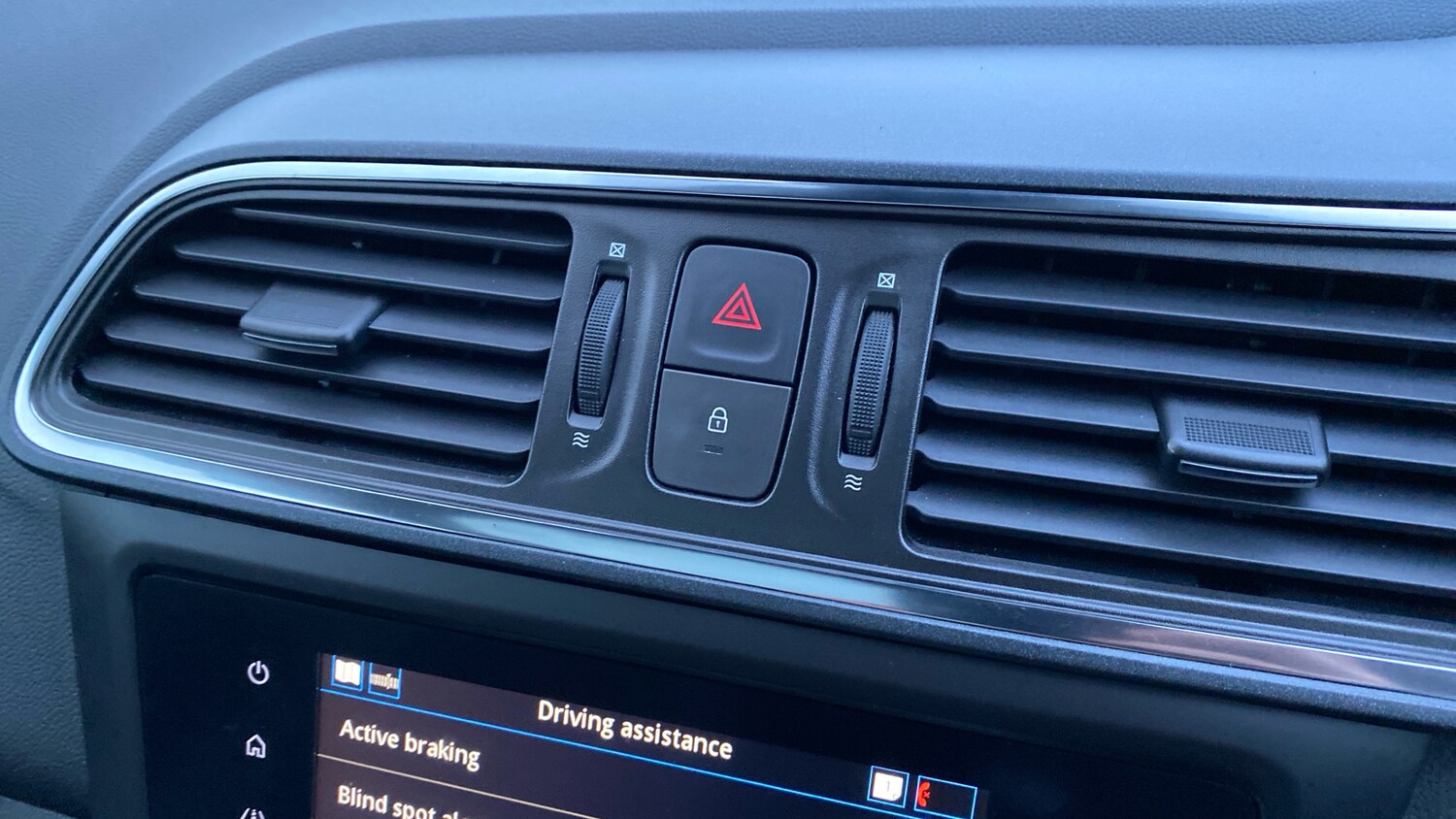 Used Renault Kadjar 2019 for sale - 76894359: Photo 41