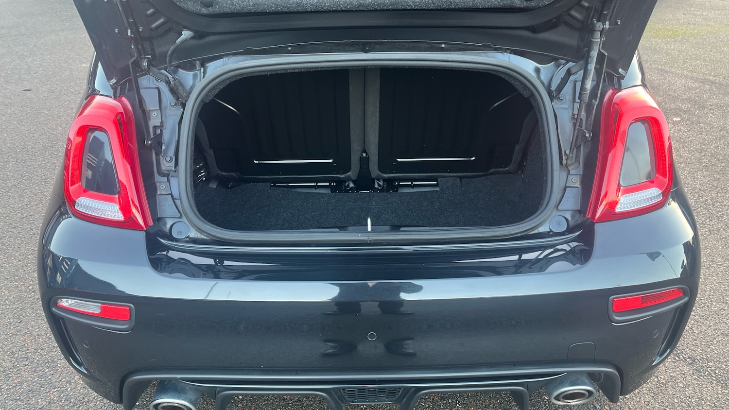 Used Abarth 595 2021 for sale - 76969646: Photo 4