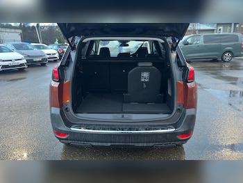 Used Peugeot 5008 2022 for sale - 77186792: Photo