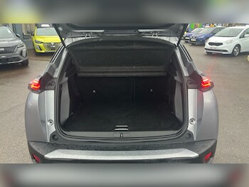 Used Peugeot 2008 2023 for sale - 77312188: Photo