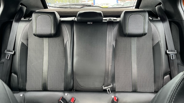 Used Peugeot 2008 2021 for sale - 76330318: Photo 15