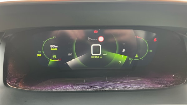 Used Peugeot 2008 2021 for sale - 76330318: Photo 18