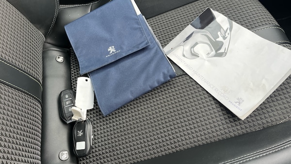 Used Peugeot 2008 2021 for sale - 76330318: Photo 19